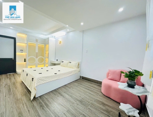 Nhà bán mặt tiền  đào tông nguyên