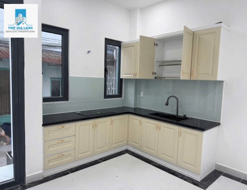  BÁN NHÀ HẺM 1627 HUỲNH TẤN PHÁT, QUẬN 7 * DIỆN TÍCH RỘNG
