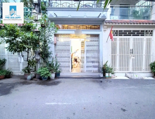  NHÀ HẺM XE HƠI – VỊ TRÍ ĐẸP – GẦN Q7 CŨ