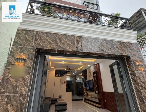 - Bán nhà hẻm 28 Phú Thuận, nhà cách đường Phú Thuận chỉ 50m