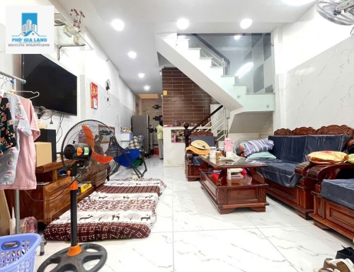  NHÀ 2 TẦNG - KIÊN CỐ - GẦN CHỢ PHÚ THUẬN, QUẬN 7