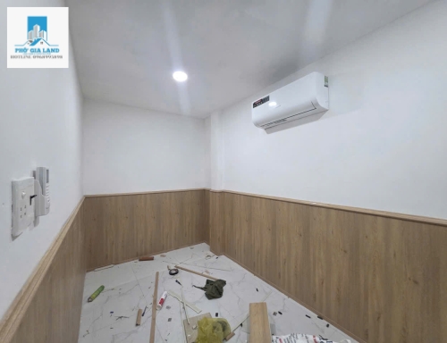 BÁN NHÀ MỚI ĐẸP - SỔ HỒNG RIÊNG - 3 PHÒNG NGỦ - GẦN KCX TÂN THUẬN - Q7 