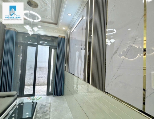 BÁN NHÀ HẼM XE HƠI HUỲNH TẤN PHÁT PHÚ XUÂN NHÀ BÈ