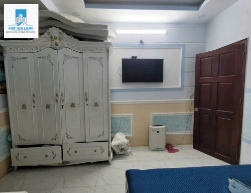 BÁN NHÀ HẺM XE HƠI 458 HUỲNH TẤN PHÁT QUẬN 7 