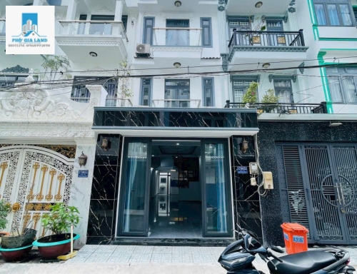 - Nhà đường Huỳnh Thị Đồng ( 1979 cũ ). TT Nhà Bè. Đường trước nhà 6m. Xe hơi vô nhà