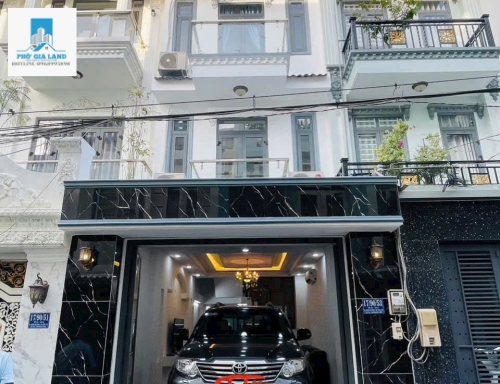 - Nhà đường Huỳnh Thị Đồng ( 1979 cũ ). TT Nhà Bè. Đường trước nhà 6m. Xe hơi vô nhà