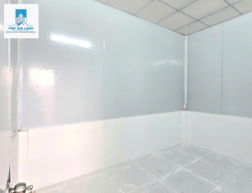 Bán nhà ngay cầu lô đất 2 Nhà Bè