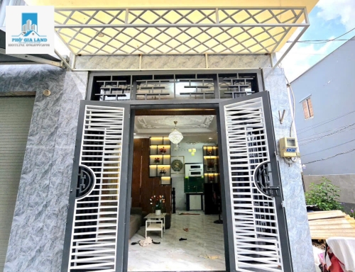 Bán nhà ngay cầu lô đất 2 Nhà Bè