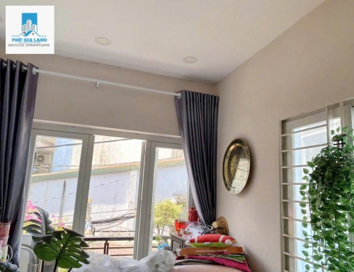  NHÀ Mặt Tiền HẺM 37 Đường TRẦN Văn Khánh Q7 hẻm thông cách chợ Tân Thuận 3 căn nhà