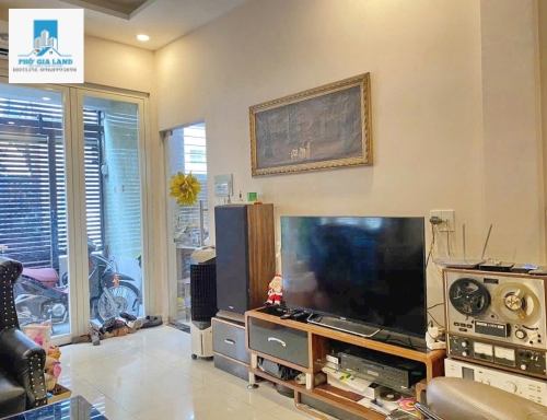  NHÀ Mặt Tiền HẺM 37 Đường TRẦN Văn Khánh Q7 hẻm thông cách chợ Tân Thuận 3 căn nhà