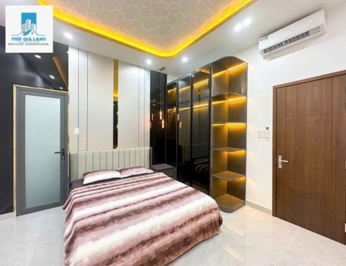 BÁN NHÀ ĐẸP SỔ HỒNG RIÊNG HẺM 1834 LÔ NHÌ CÁCH HUỲNH TẤN PHÁT - 10M 