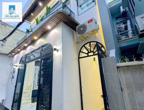 BÁN NHÀ ĐẸP SỔ HỒNG RIÊNG HẺM 1834 LÔ NHÌ CÁCH HUỲNH TẤN PHÁT - 10M 