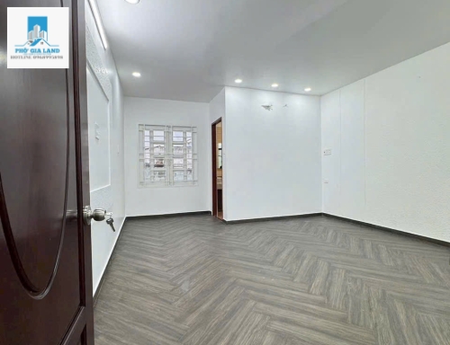 BÁN NHÀ NHÀ BÈ _  11tỷ800tr  🔥 11,8 TỶ – NHÀ 5 TẦNG MT HUỲNH TẤN PHÁT, NHÀ BÈ