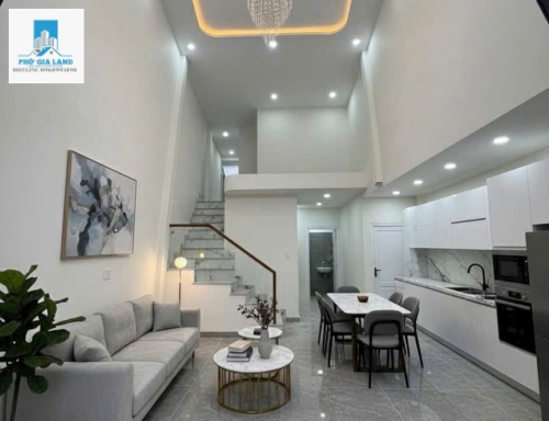 🏡 NHÀ PHỐ MỚI 100% – HẺM XE BA GÁC – GẦN CHỢ PHÚ THUẬN – QUẬN 7 🏡