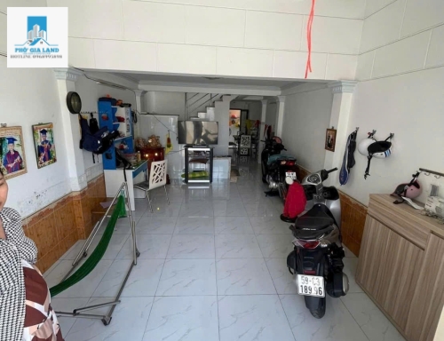 NHÀ 3 TẦNG - NGUYỄN THỊ THẬP QUẬN 