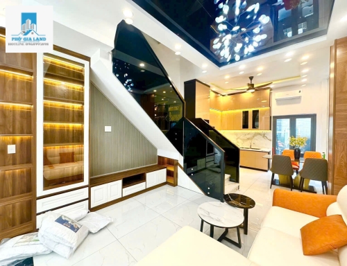 🌿 BÁN NHÀ MẶT TIỀN HẼM XE HƠI – HẺM 1806 HUỲNH TẤN PHÁT, TT. NHÀ BÈ 🌿