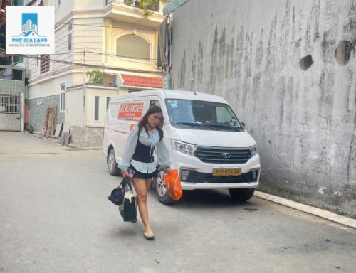 Q7 : NHÀ MỚI ĐÓN TẾT- DT: 4m ❌ 26m {NH 4.5m