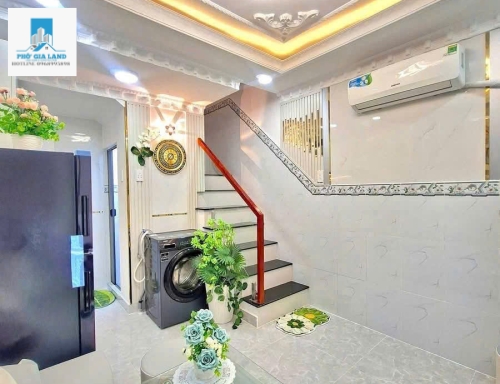 🏡Bán nhà vị trí đẹp.Hẻm 2144 huỳnh tấn phát. Xã NBè ,Xe Ba Gác thông thoáng