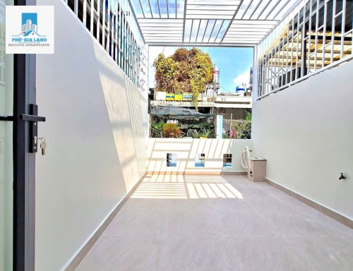 CHÍNH CHỦ BÁN NHÀ HẺM 2266 – 1 TRỆT 3 LẦU – 5PN – HXH 🔥