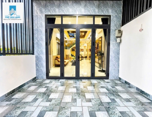 BÁN NHÀ MỚI GÓC 2 MẶT TIỀN - NHÀ BÈ .