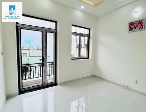 NHÀ BÁN ĐƯỜNG LƯU HỮU PHƯỚC - P.15 - QUẬN 8. 
