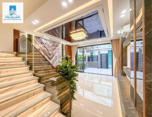 NHÀ HẺM GÓC 2 MT - HUỲNH TẤN PHÁT - NHÀ BÈ .