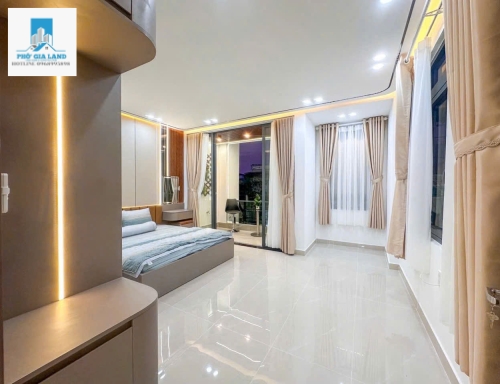 NHÀ HẺM GÓC 2 MT - HUỲNH TẤN PHÁT - NHÀ BÈ .