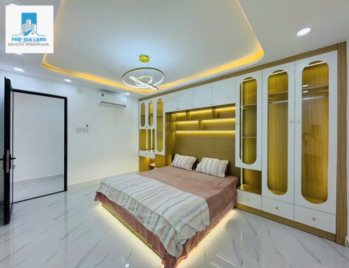 BÁN NHÀ HẺM ĐẸP - FULL NỘI THẤT , HUỲNH TẤN PHÁT , NHÀ BÈ . 