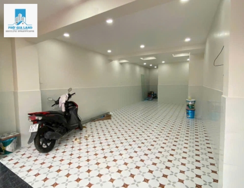 BÁN NHÀ MỚI ĐẸP - HUỲNH TẤN PHÁT - TT NHÀ BÈ .