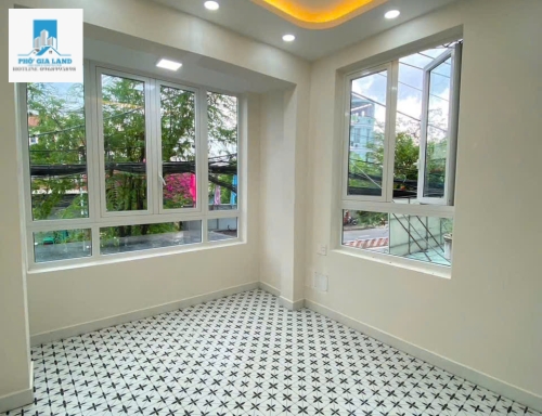 BÁN NHÀ MỚI ĐẸP - HUỲNH TẤN PHÁT - TT NHÀ BÈ .