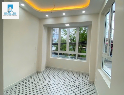 BÁN NHÀ MỚI ĐẸP - HUỲNH TẤN PHÁT - TT NHÀ BÈ .