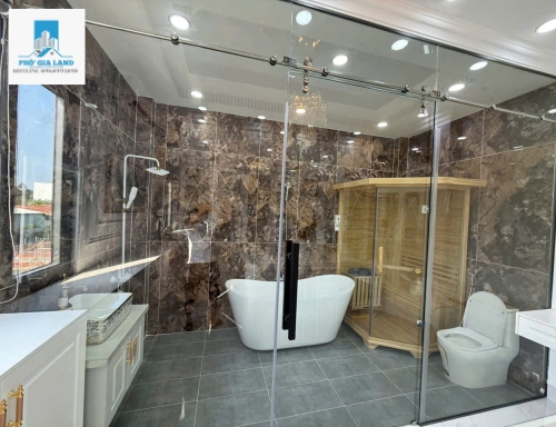 NHÀ BÁN ĐƯỜNG D6 , KHU TÁI ĐỊNH CƯ , QUẬN 7 .