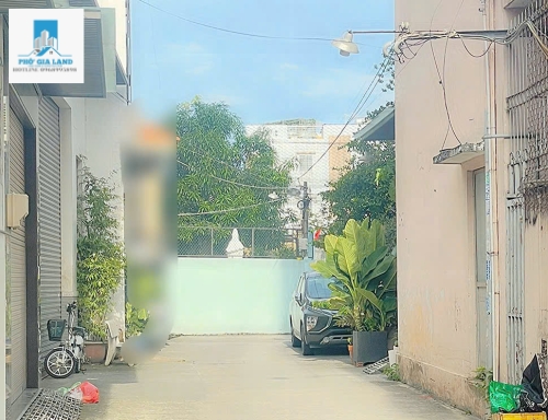 NHÀ BÁN GẦN VINCOM NAM LONG - QUẬN 7 .